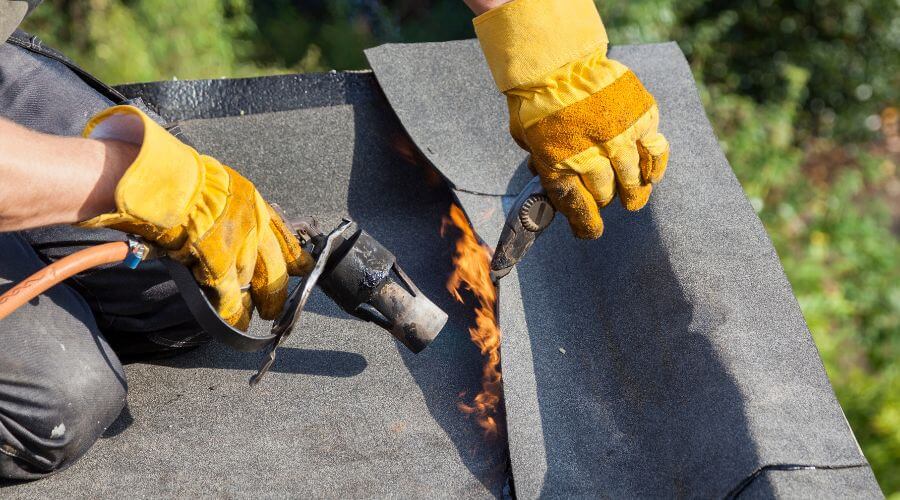 Expert new roof installation services in Raynesford, MT
